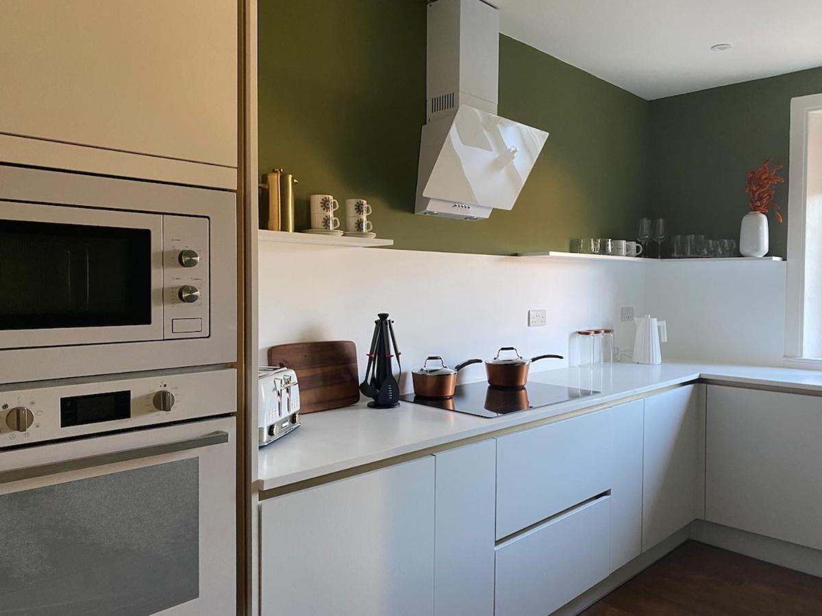Arbroath Luxury Apartment In Mcm Style 外观 照片